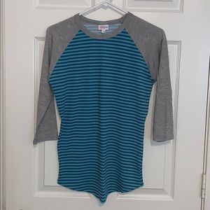NWOT LulaRoe Randy 3/4 sleeve top